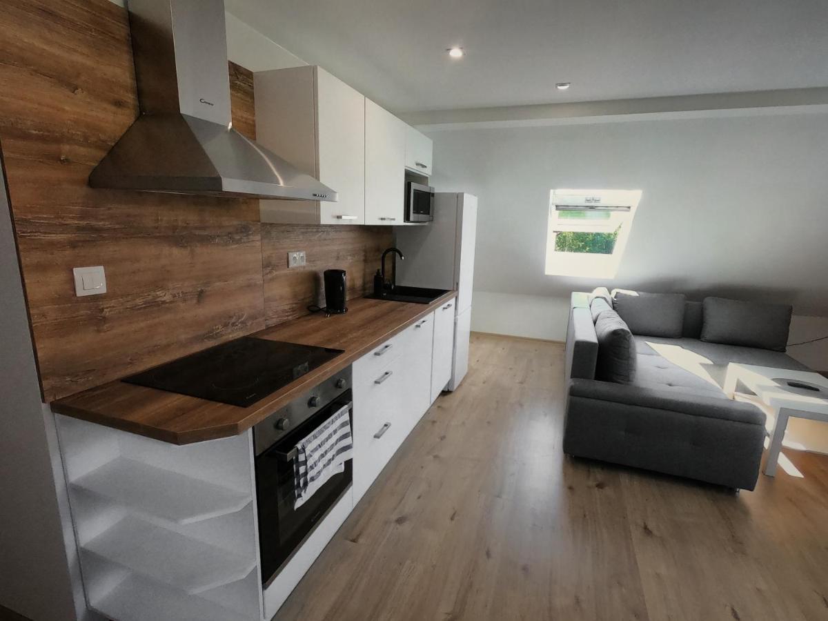 Apartman Dolny Smokovec Appartement Buitenkant foto